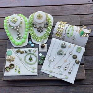 Vintage and Mod Lot Shades of Green Jewelry